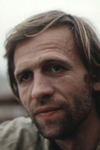 et billede af Viktor Mikhaylov