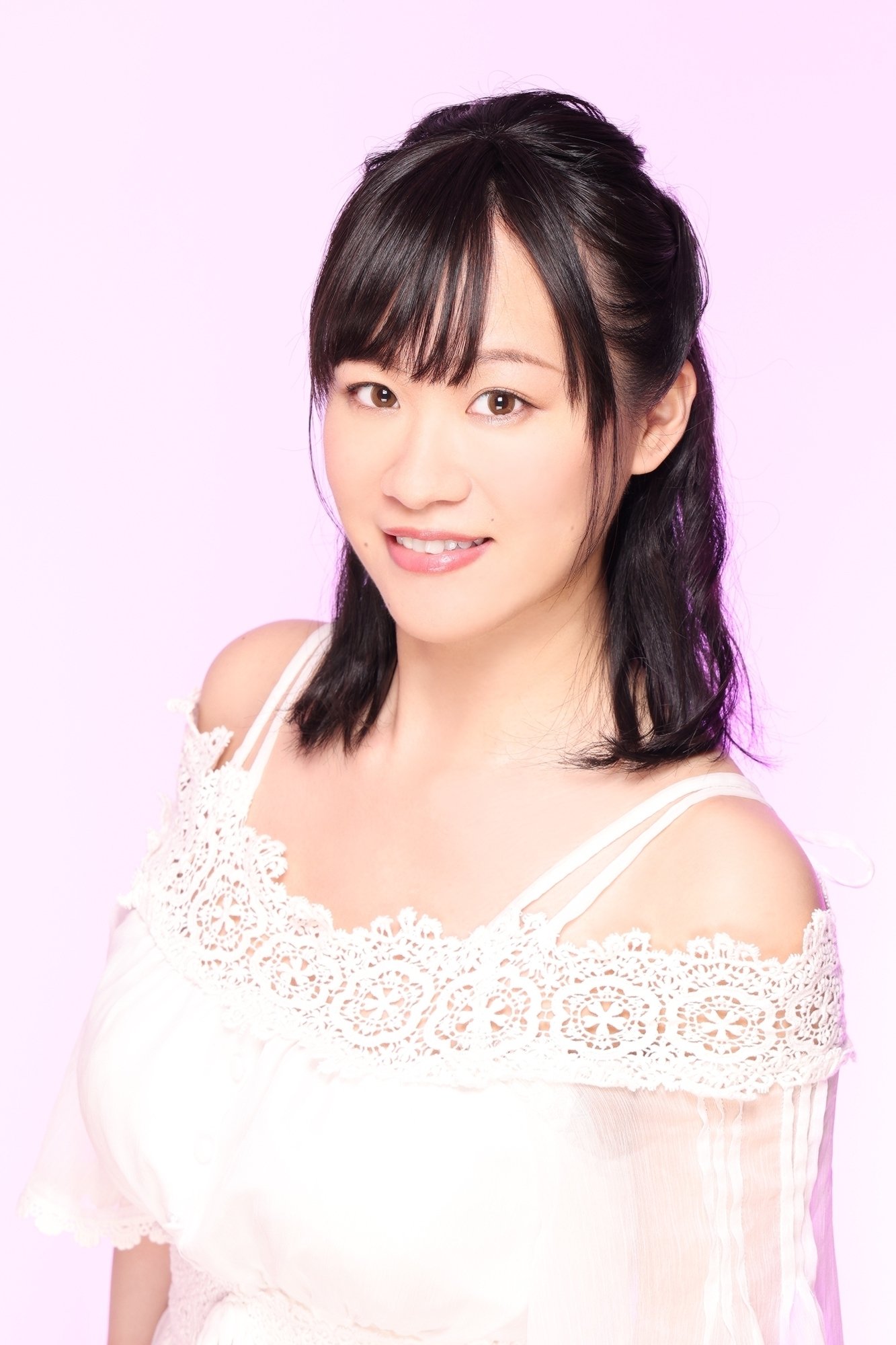 Fumi Aikawa's picture in the cast