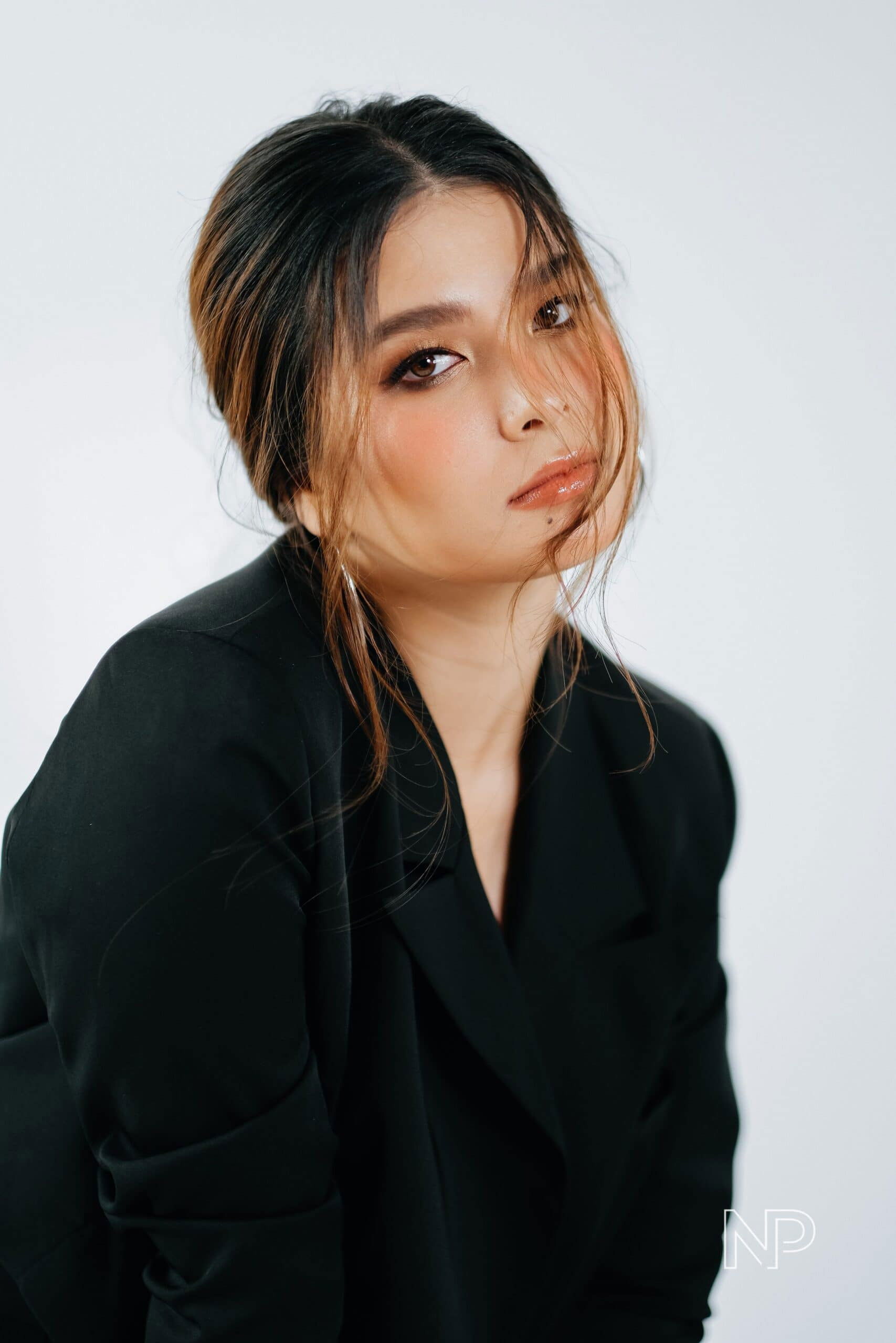 et billede af Anji Salvacion