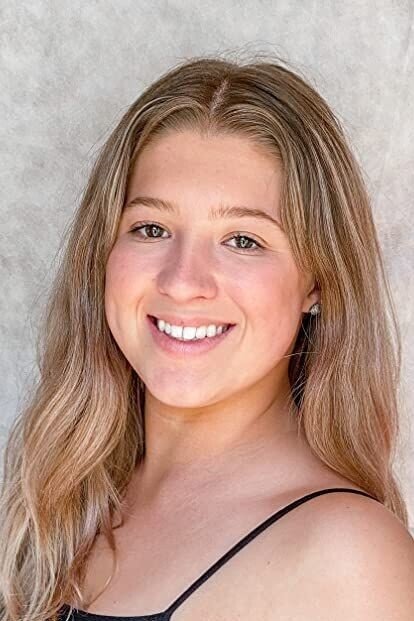 et billede af Summer Snead