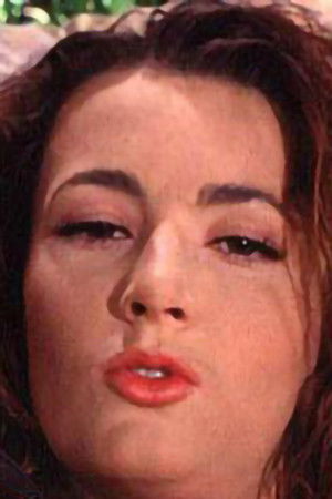 et billede af Brooke Waters