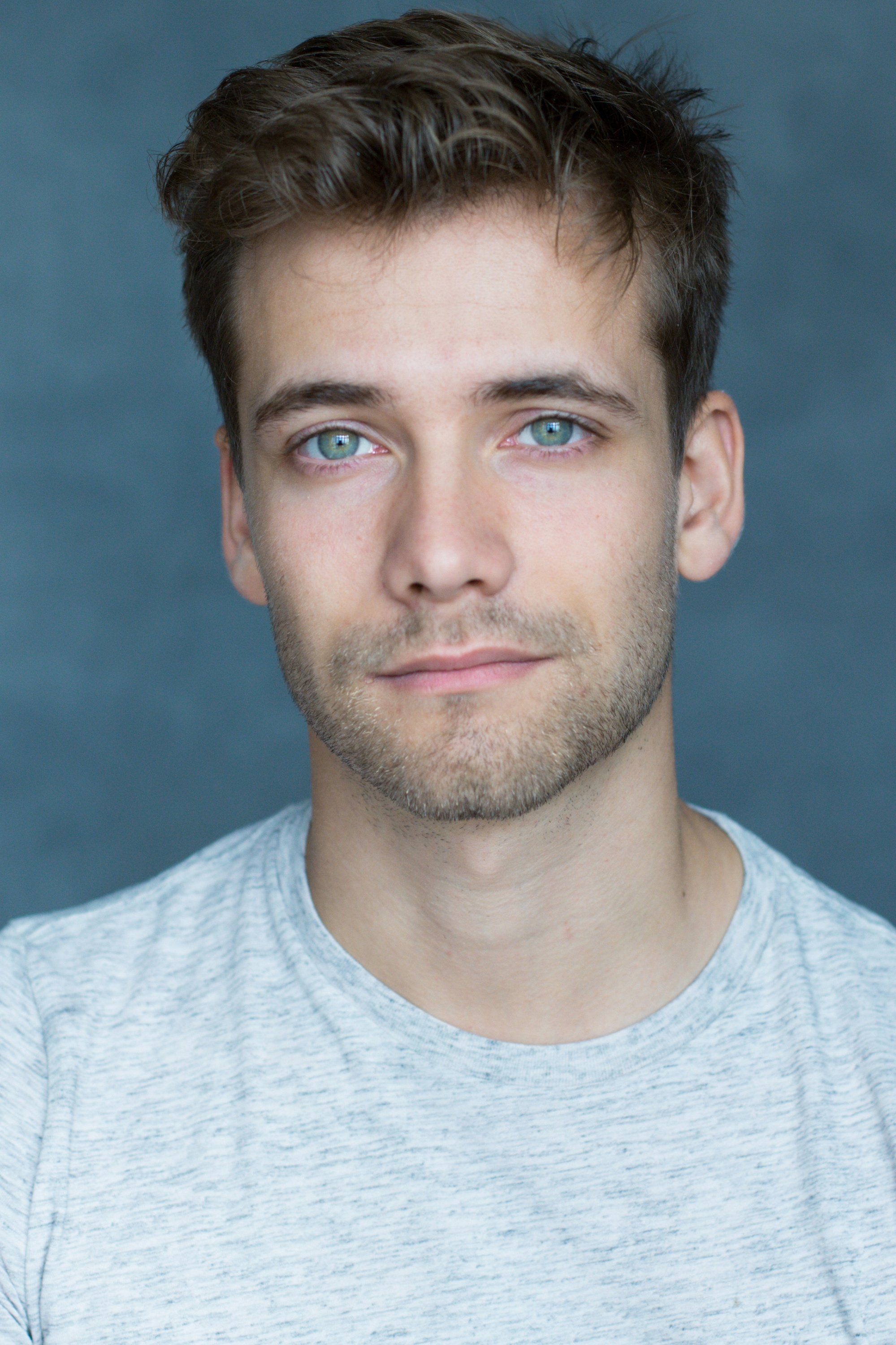 et billede af Oliver Dench