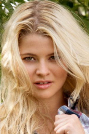 et billede af Ellery Corin