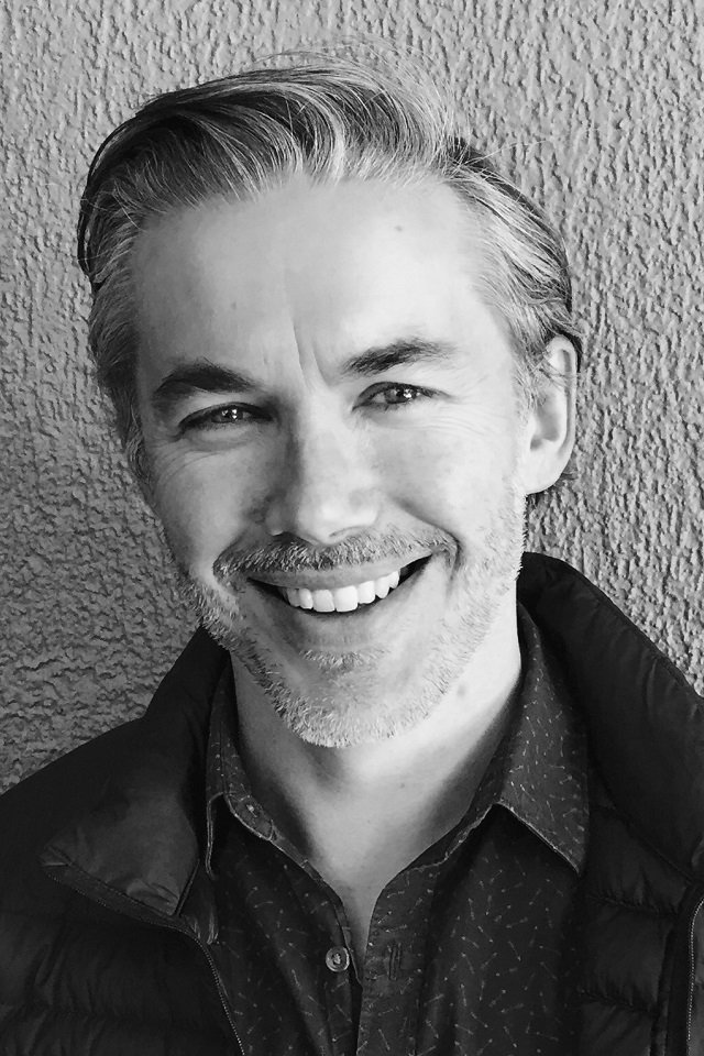 et billede af Damien Power