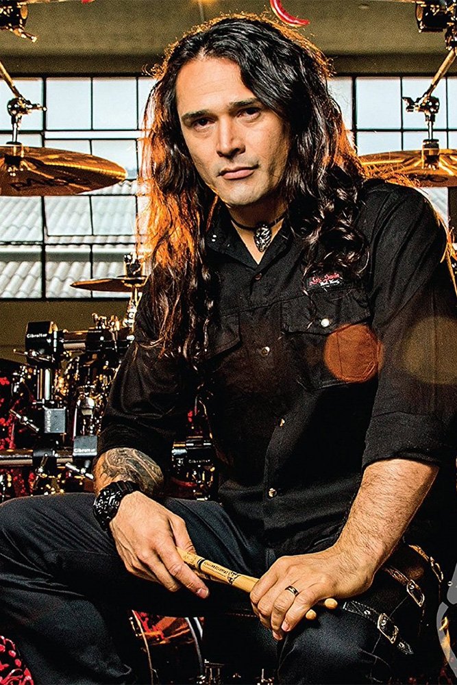 et billede af Aquiles Priester