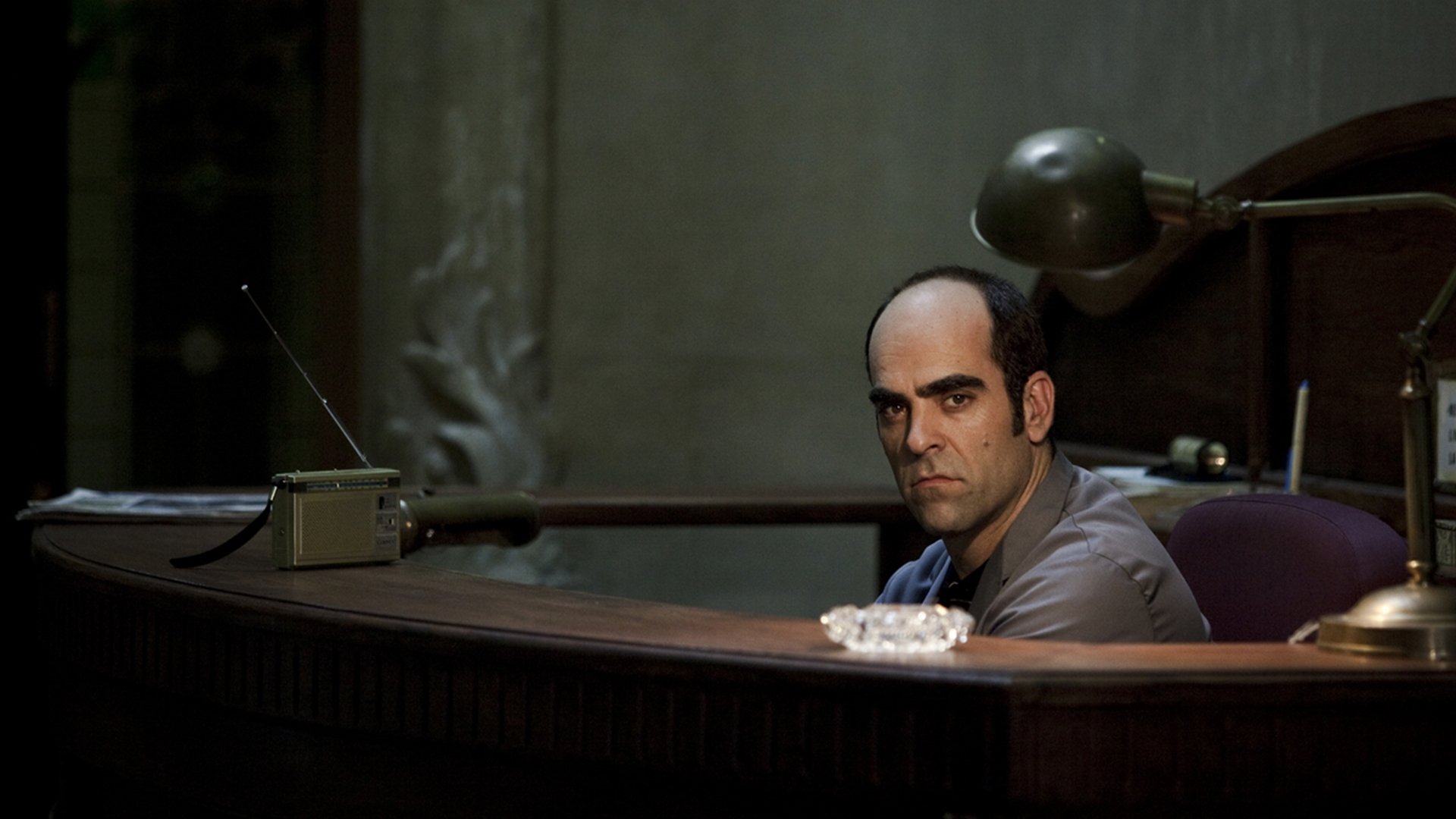 Sleep Tight (2011)