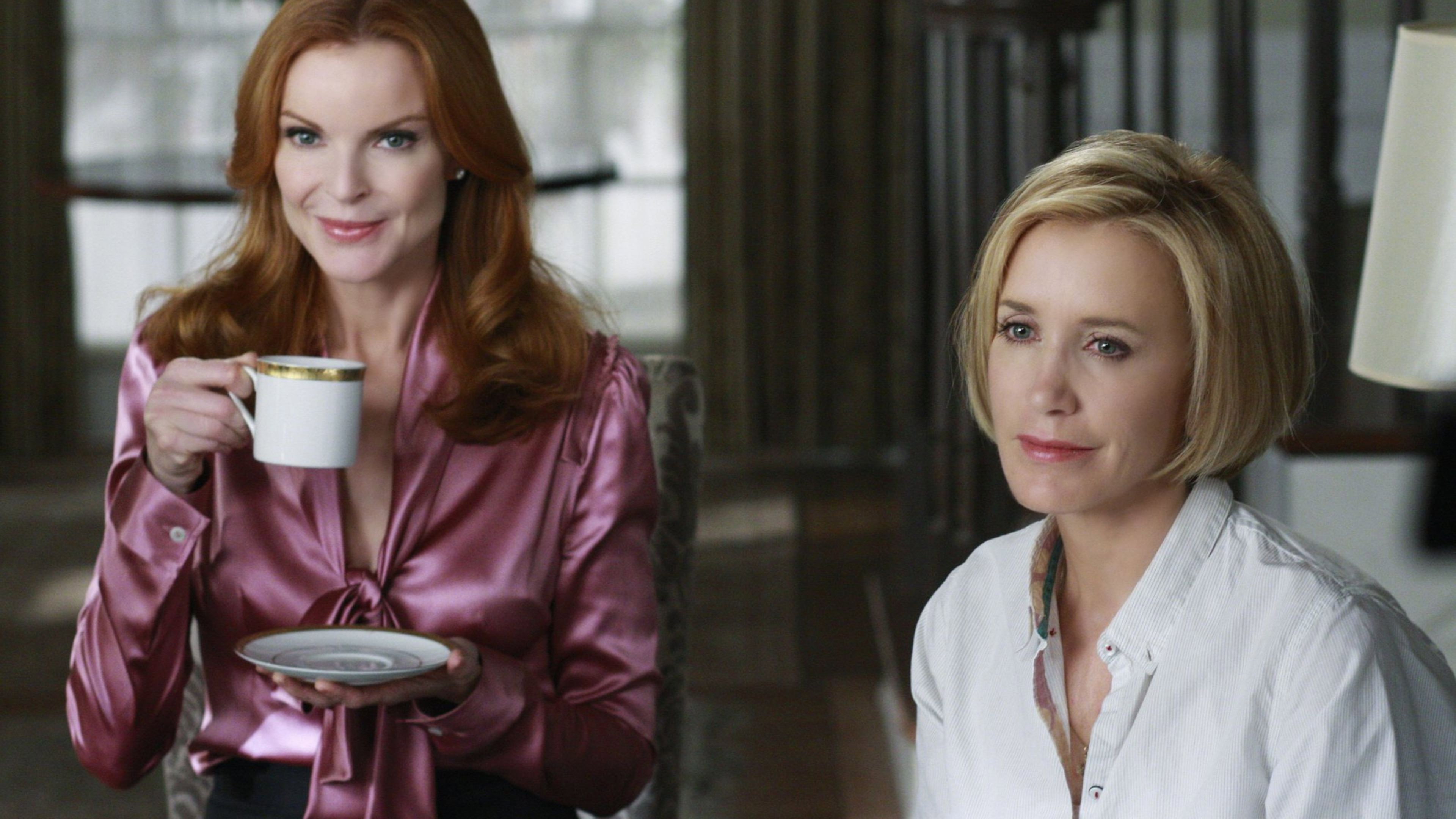 Desperate Housewives Season 6 :Episode 1  Nice Is Different Than Good