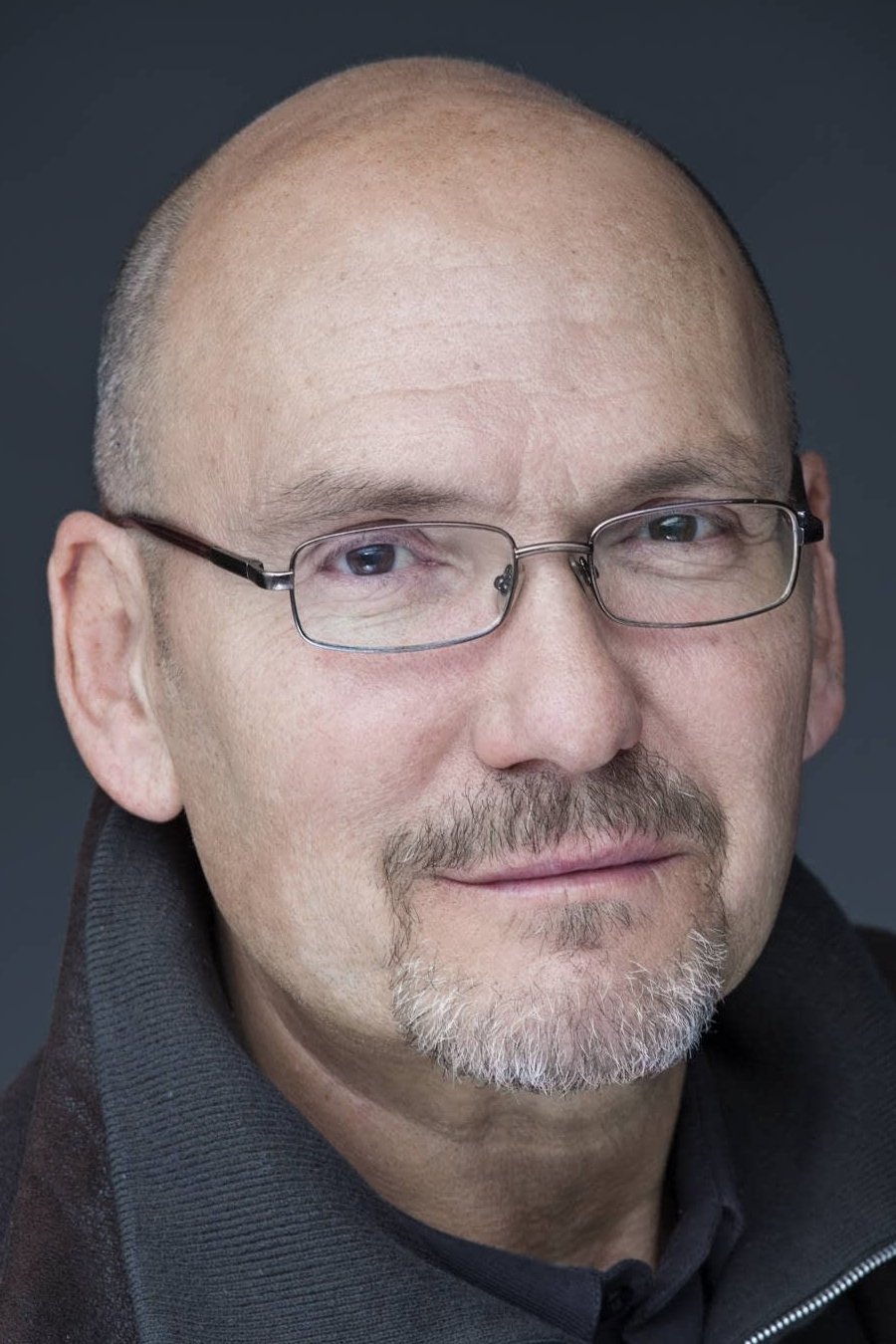 et billede af Roger Álvarez