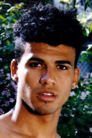 et billede af Josh Argos