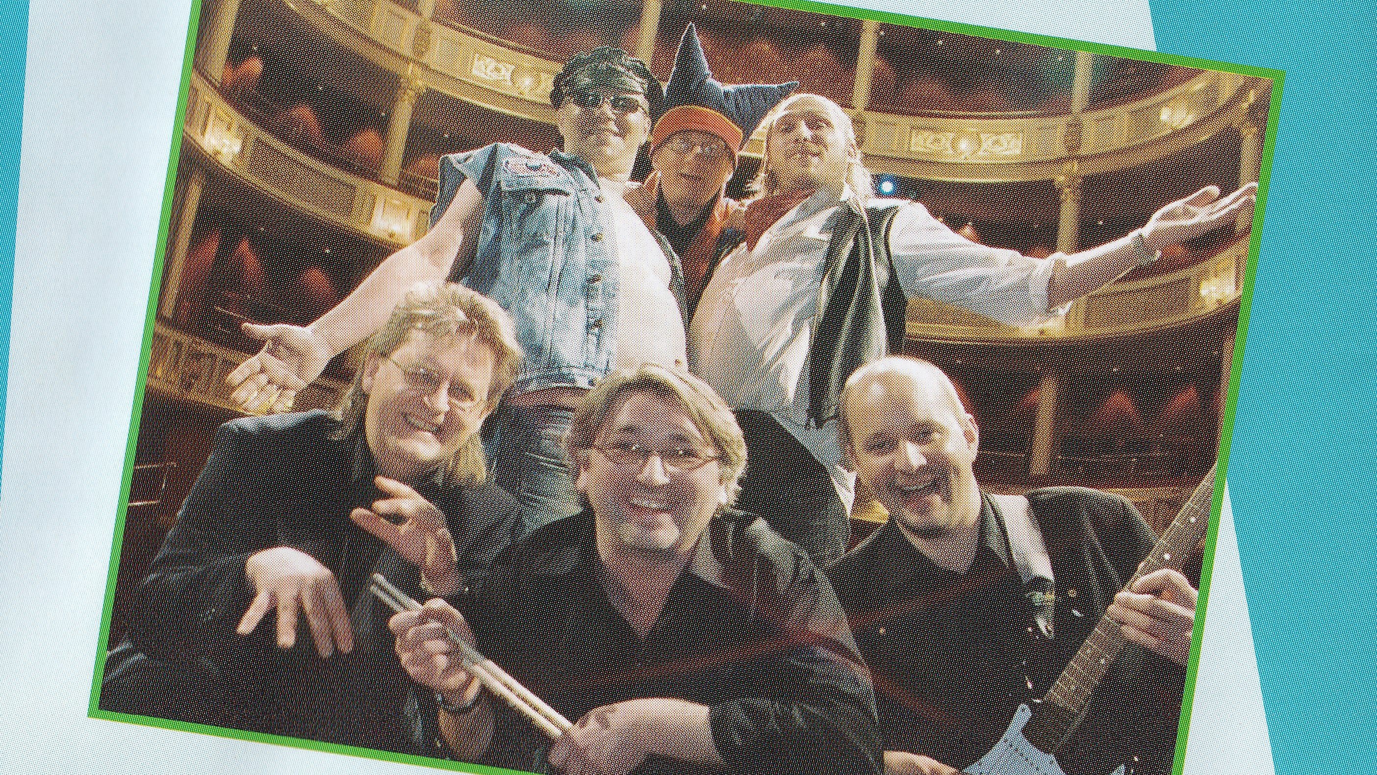 Honningsvågrevyen: Det e No Det Gjeld (2004)