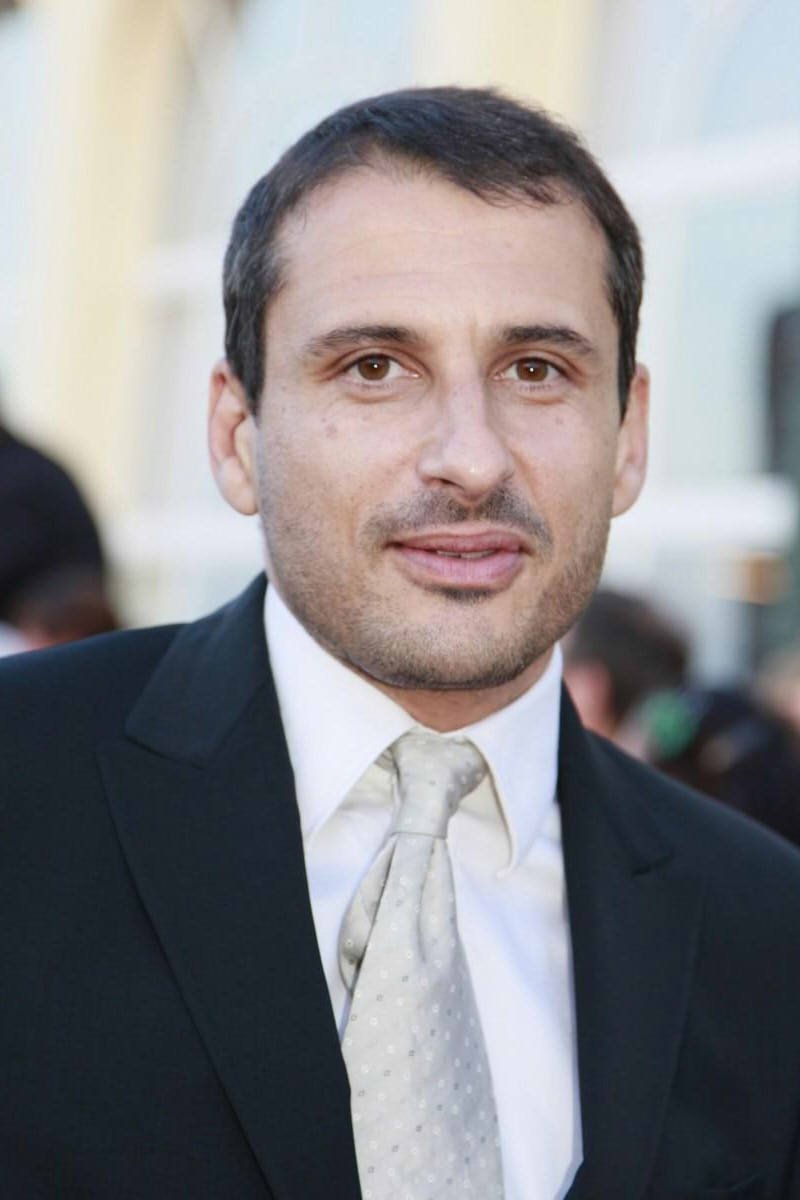 et billede af Safy Nebbou