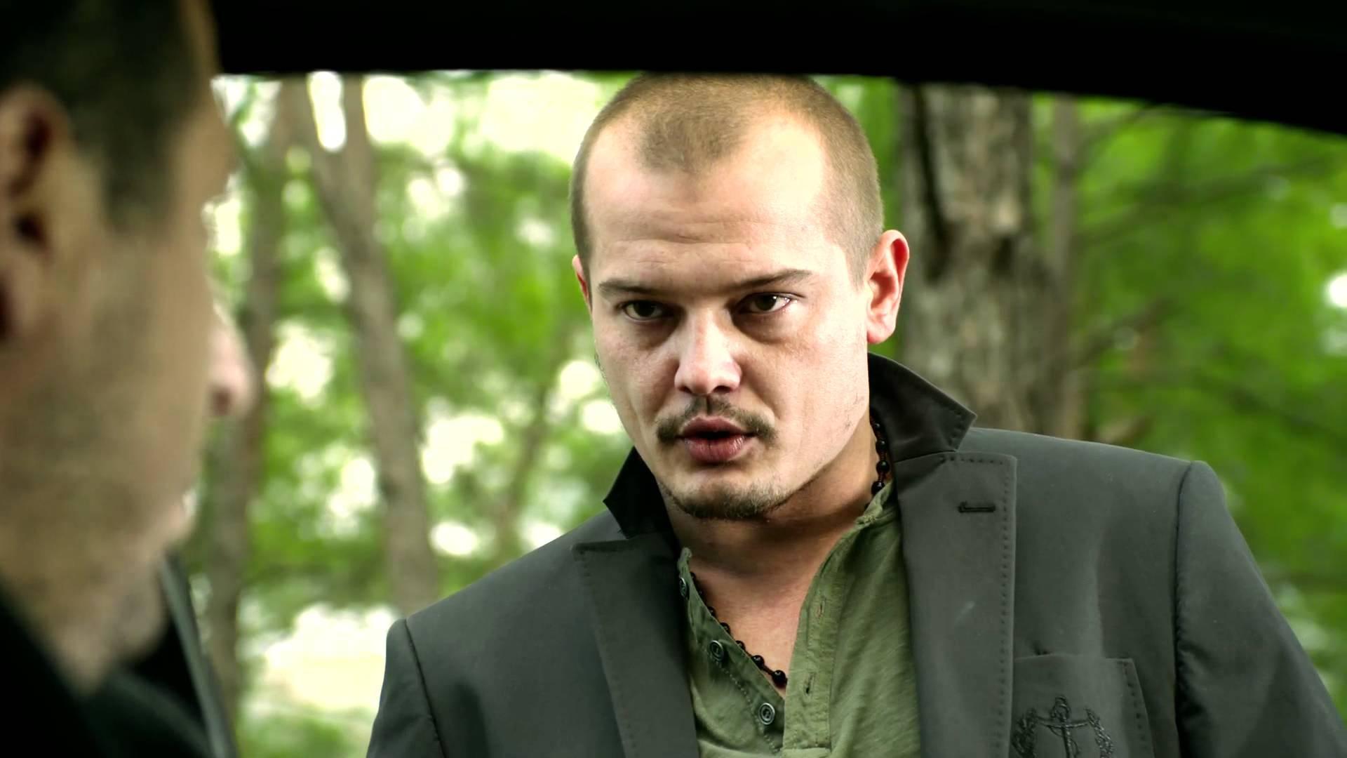 Ayaz (2012)