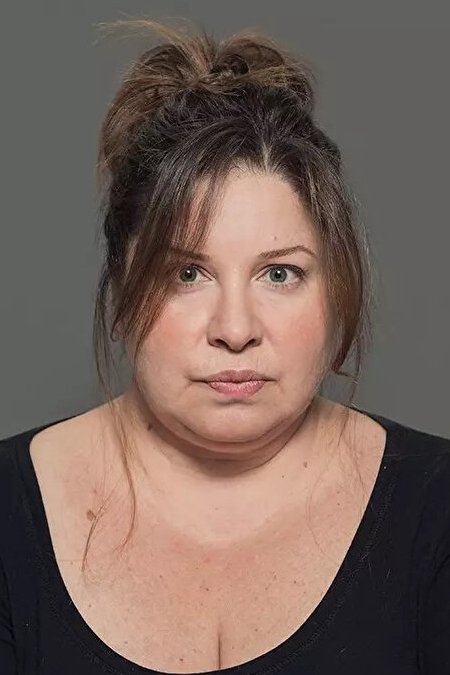 et billede af Aslı Omağ