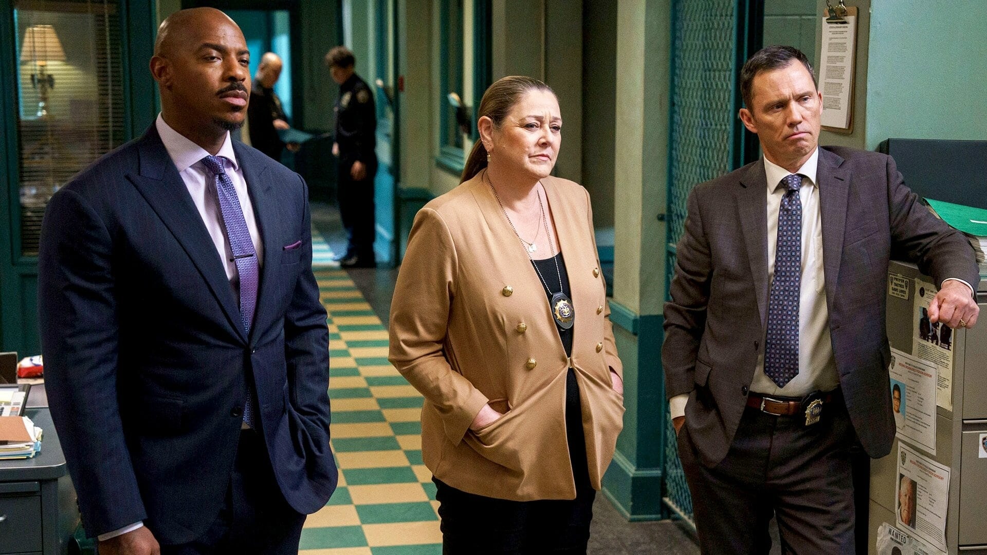 Law & Order Season 22 :Episode 18  Collateral Damage