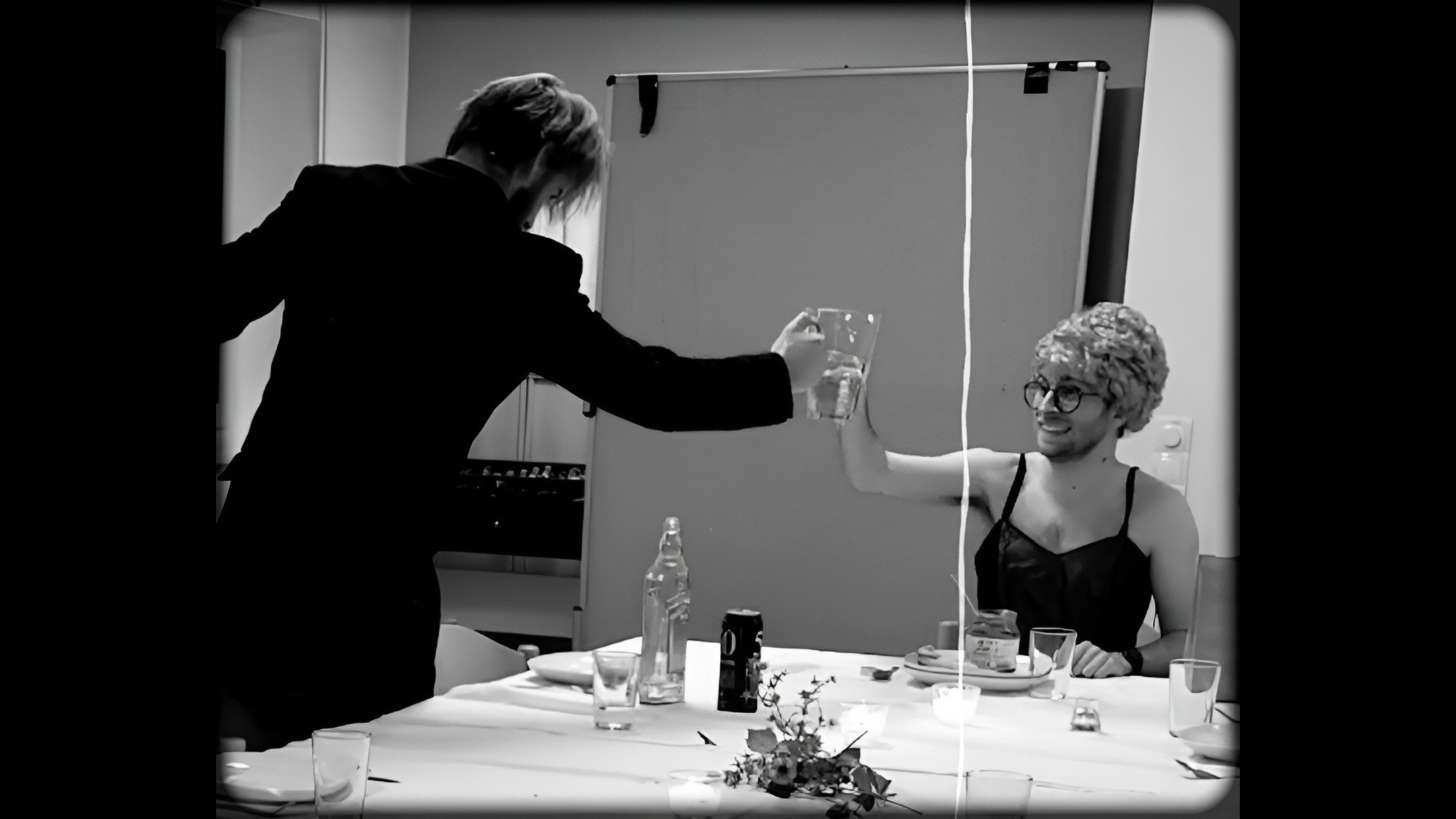 Imagem do Filme Dinner for Kerl