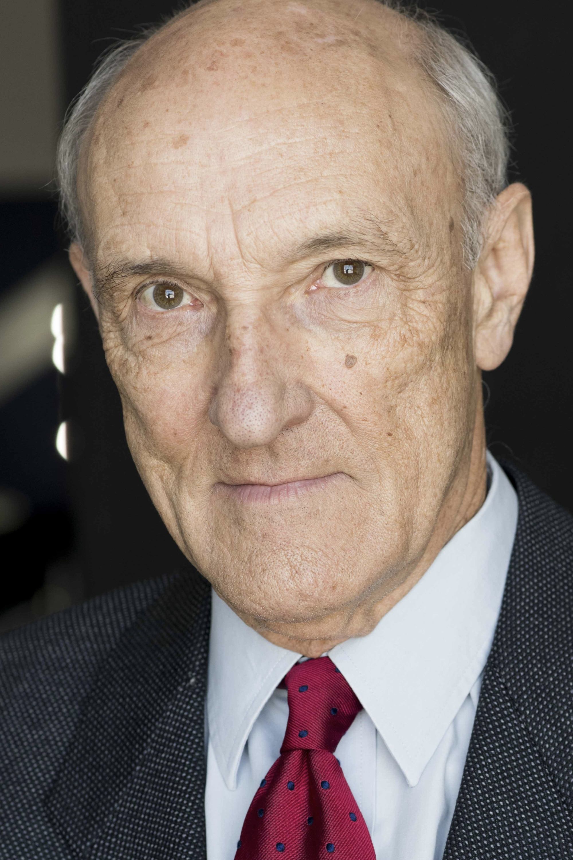 et billede af John Gowans