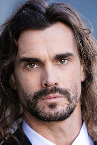 et billede af Eric Michael Cole