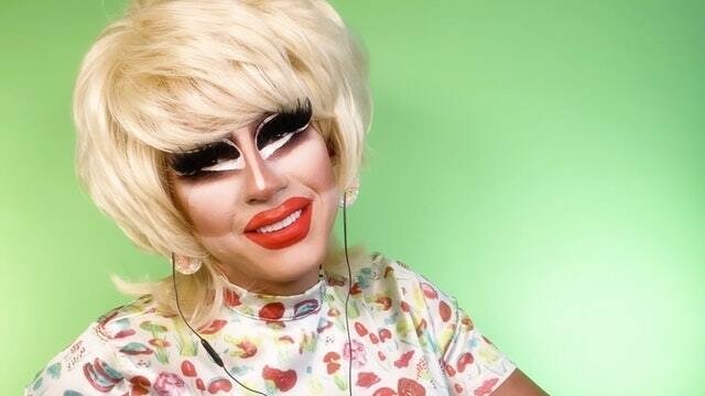 Thumbnail for Hippie Hair, Problematic Print, and a Knife Season 1 Episode 7