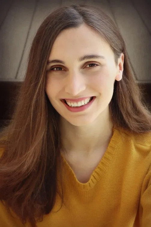 et billede af Cassie Hamilton