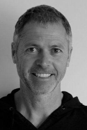 et billede af Tony Lynch