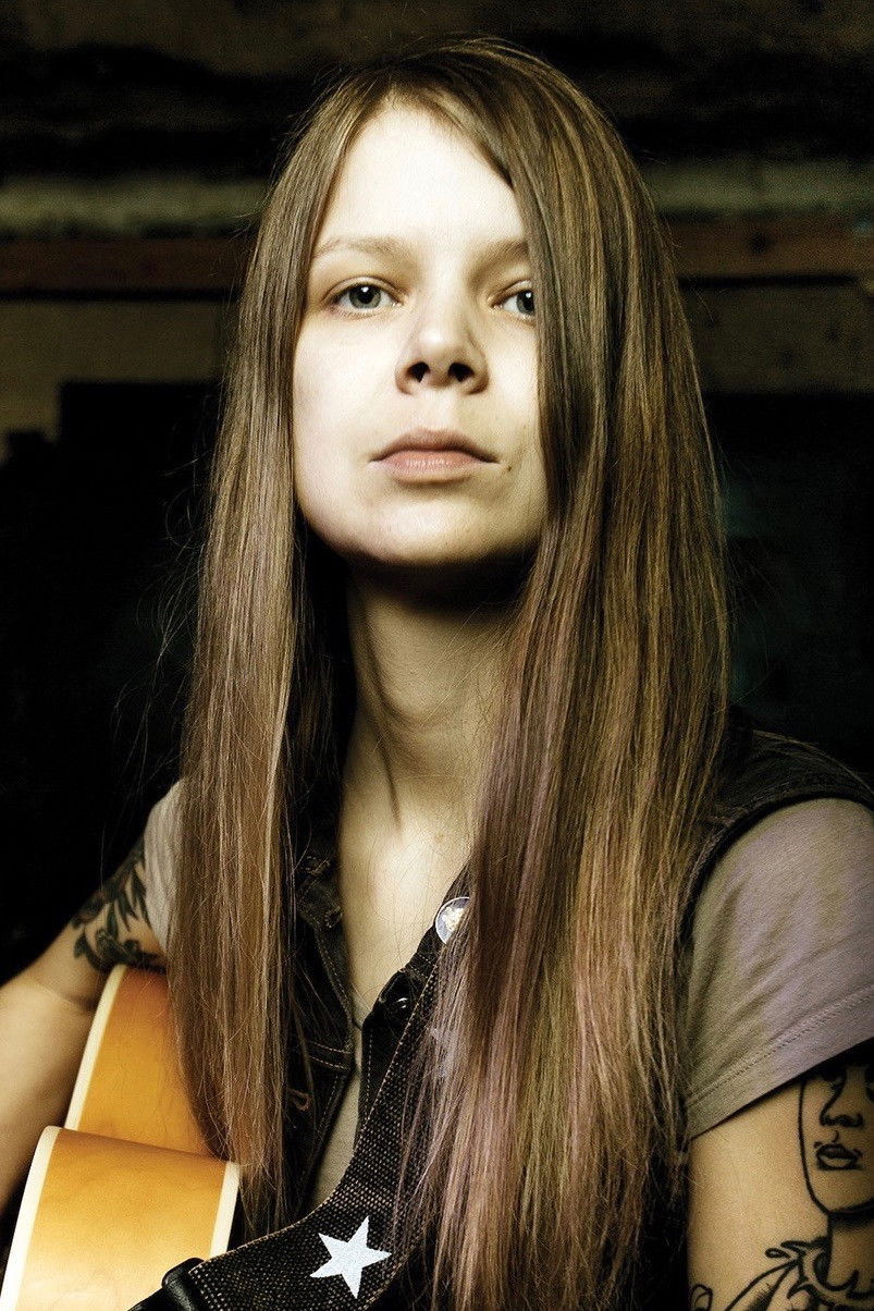 et billede af Sarah Shook