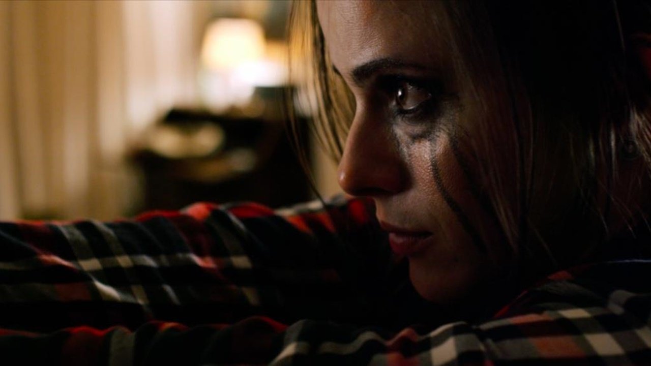 702 (2016)