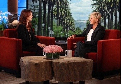 The Ellen DeGeneres Show Season 9 :Episode 20  Alyson Hannigan, Scotty McCreery, Blake Mycoskie