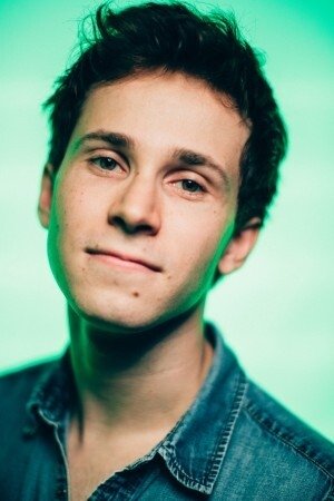 et billede af Nicholas Podany