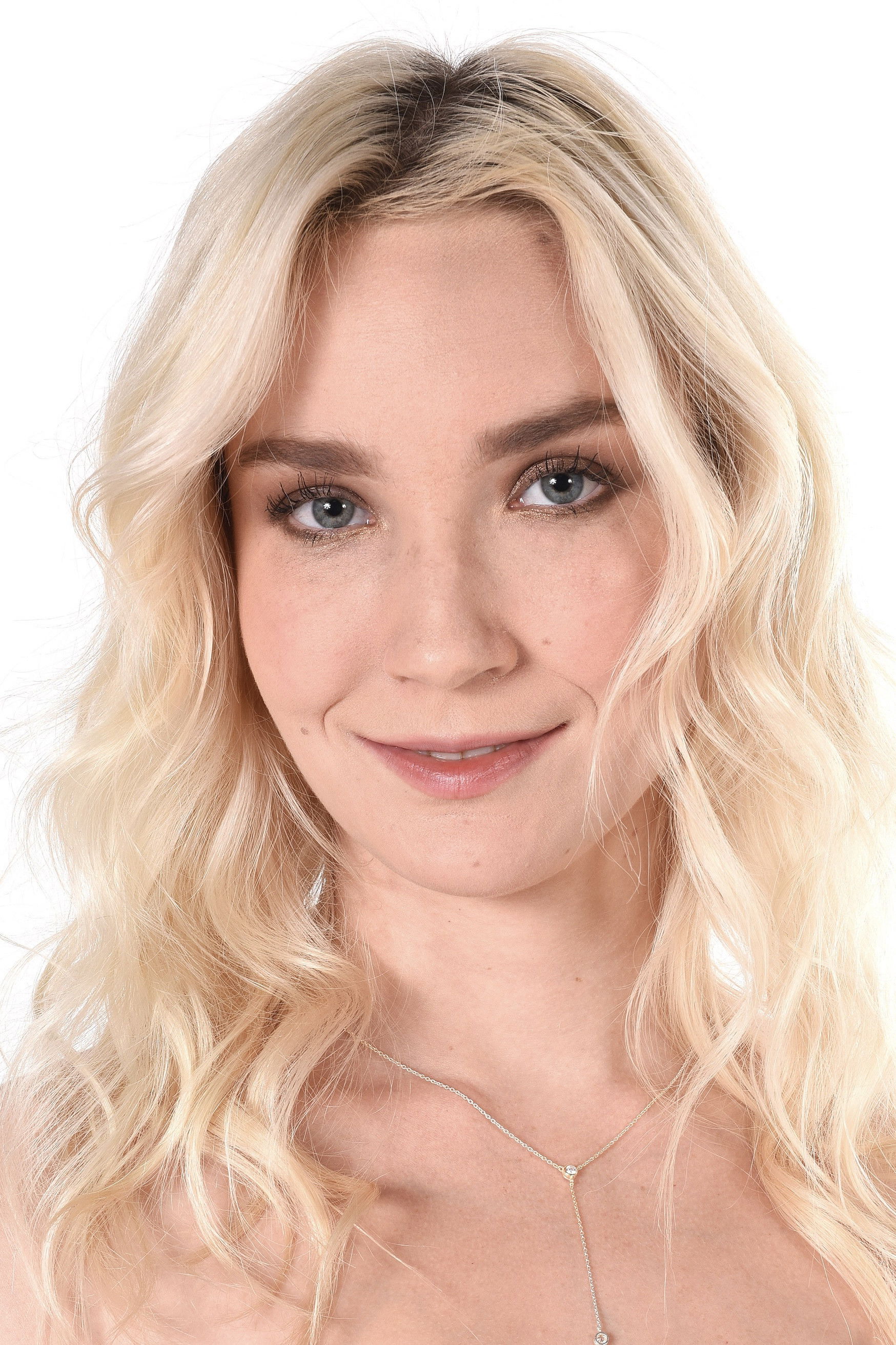 et billede af Claire Roos