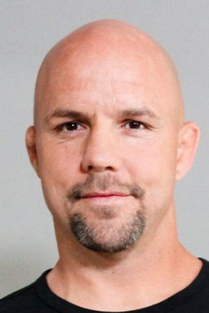 et billede af Josh Andrews