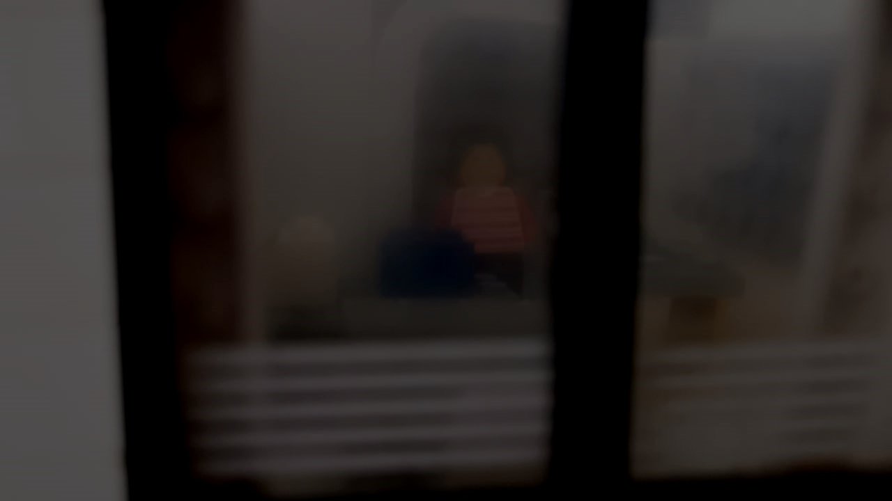 Imagem do Filme drowning thoughts 02 - sequor