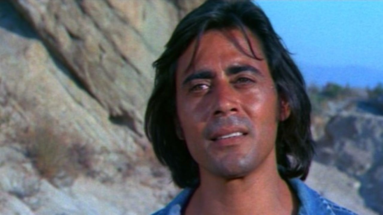 Johnny Firecloud (1975)