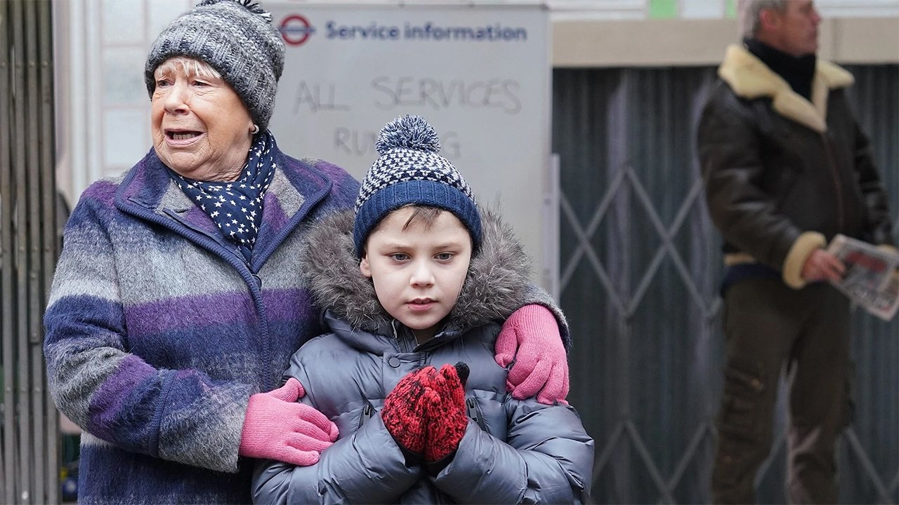 EastEnders 35x23