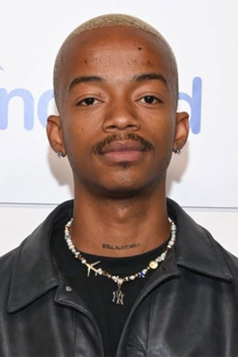 et billede af Coy Stewart