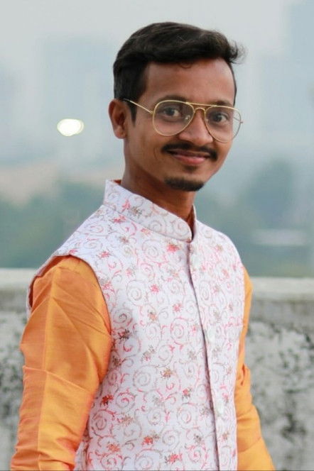 et billede af Vijayendra Mandavkar