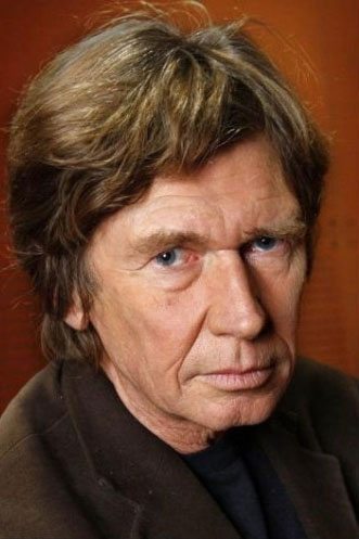 et billede af Étienne Chatiliez