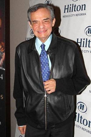 et billede af José José