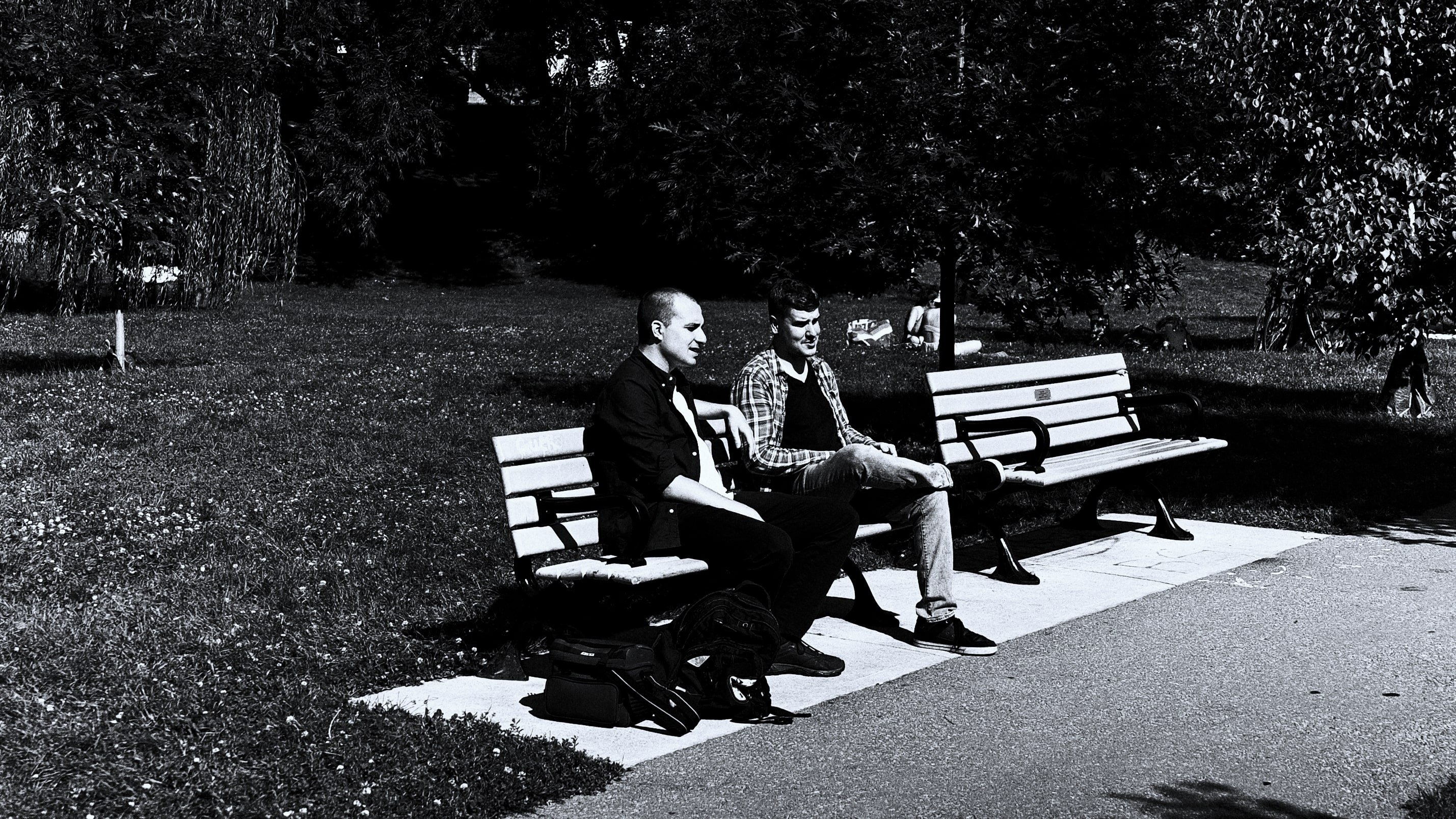 A Talk in the Park (2023)