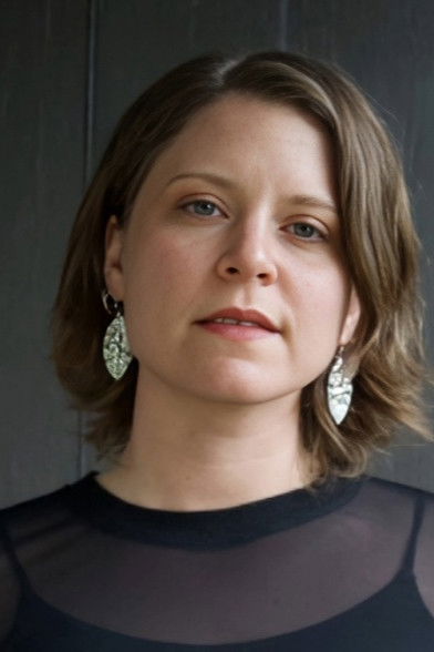 Avalon Moore backdrop