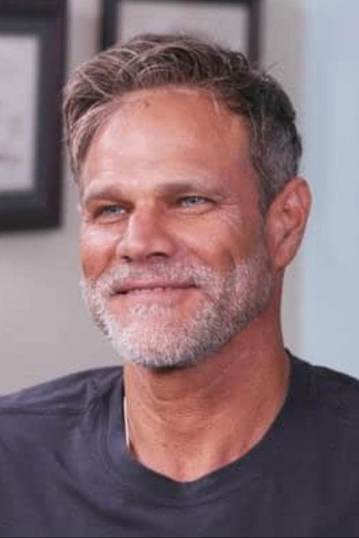 et billede af John Lieurance