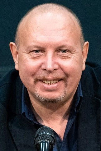 et billede af Albert Moginov