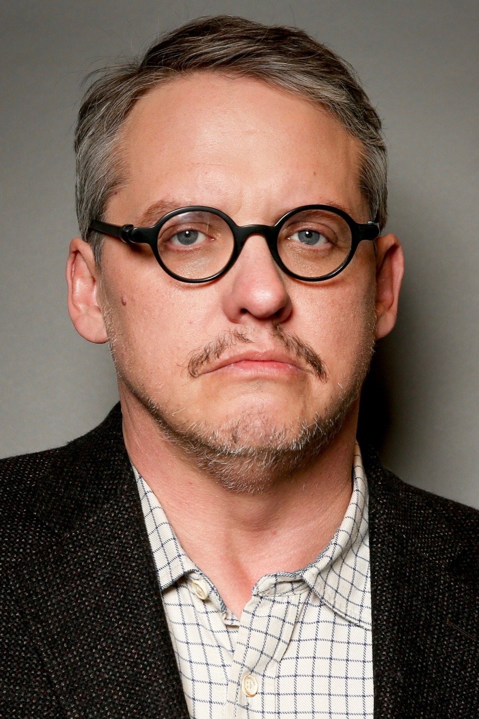 et billede af Adam McKay