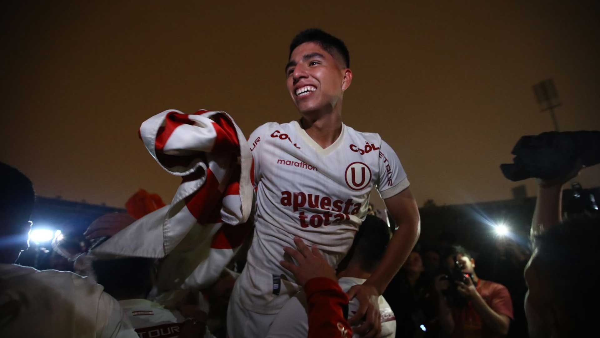 Iluminados (2024)