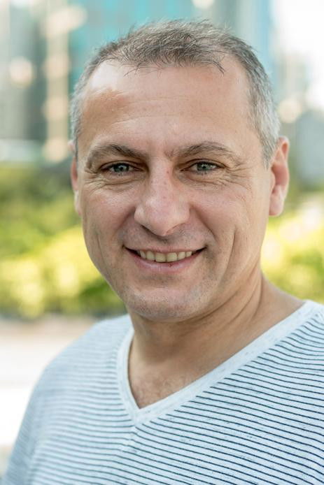 et billede af Piotr Świerczewski