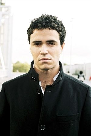 et billede af Anto Mela