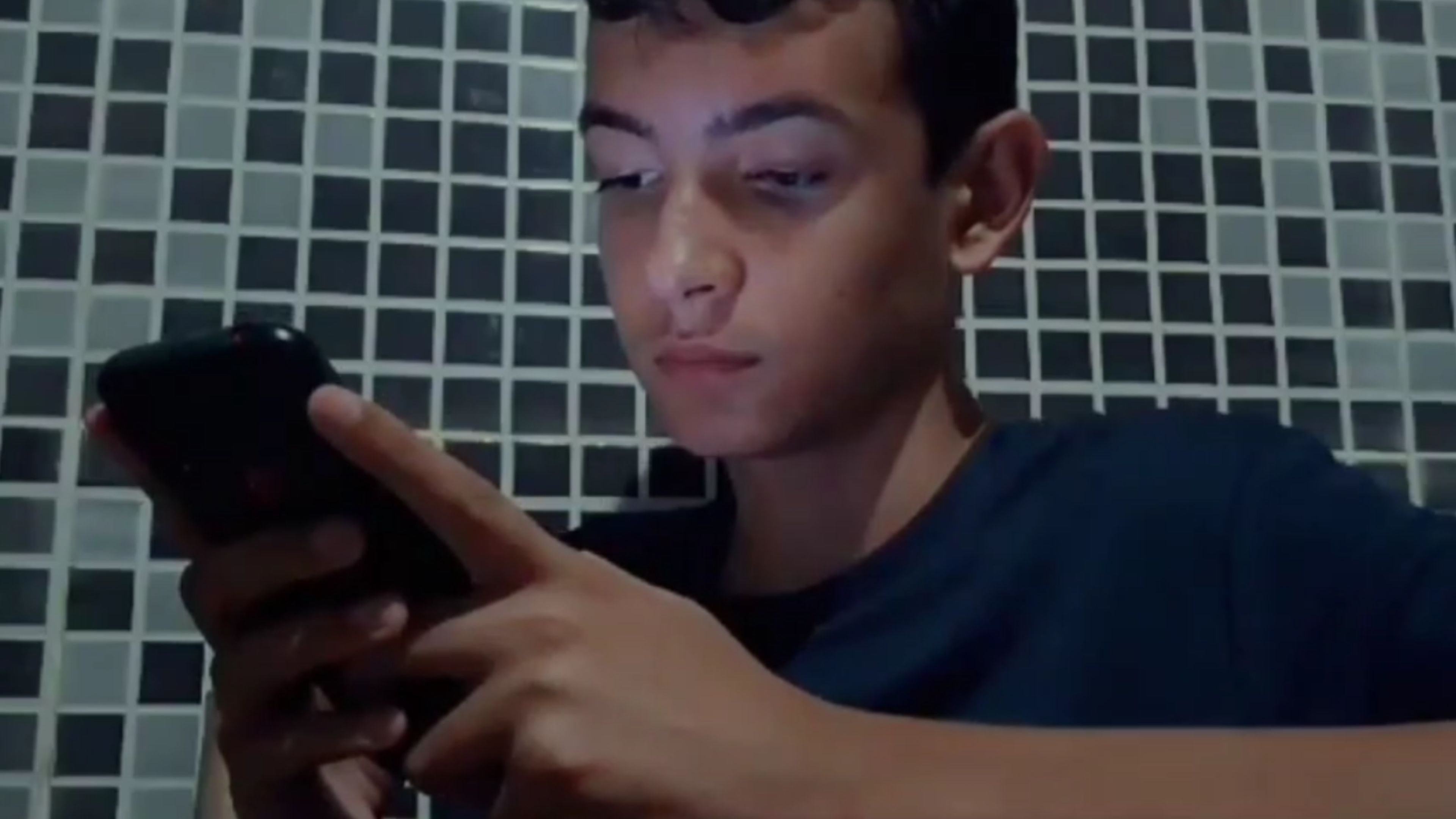 Baleia Azul - Os desafios (2024)