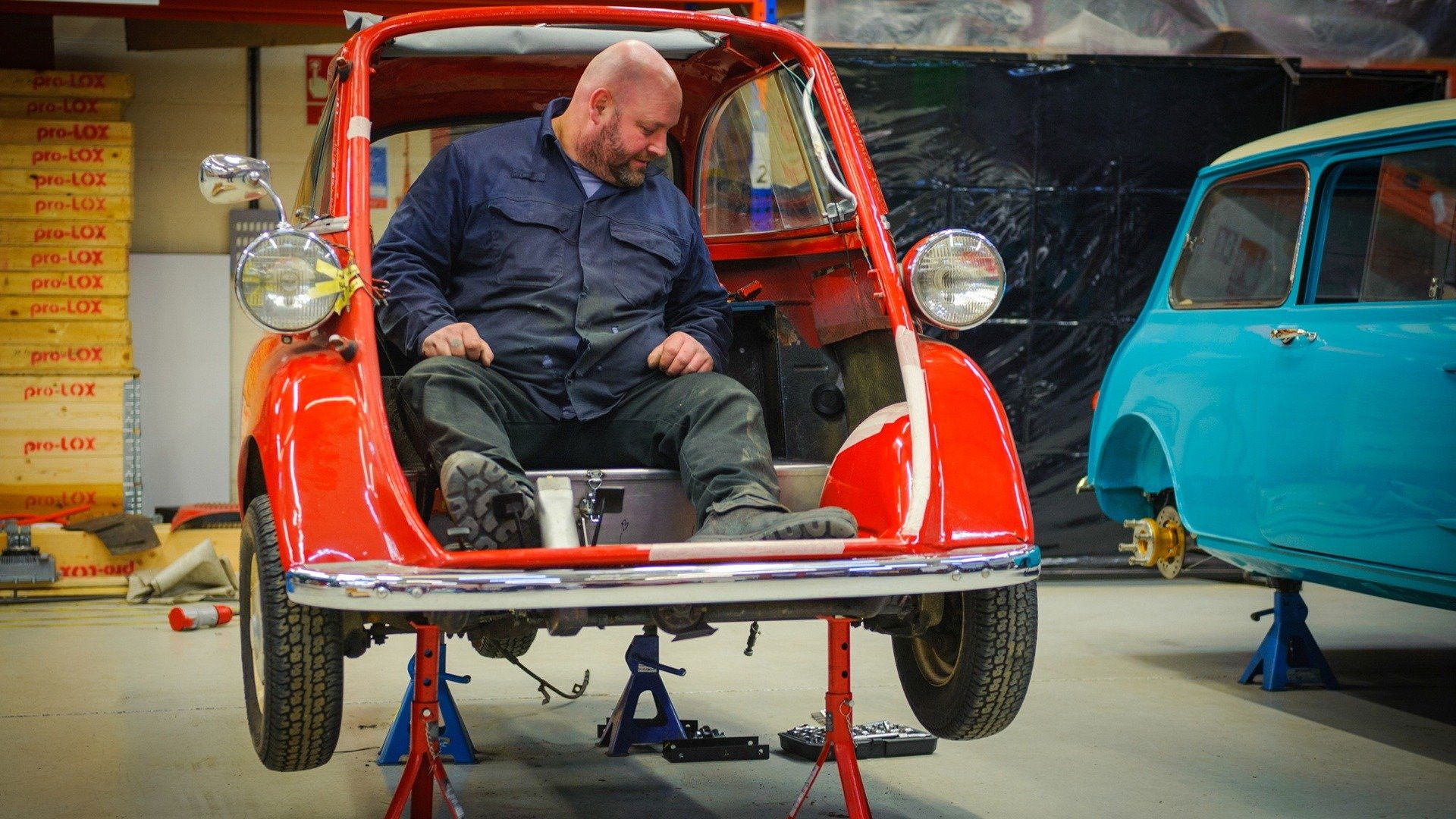 Vintage Voltage S02E06 backdrop