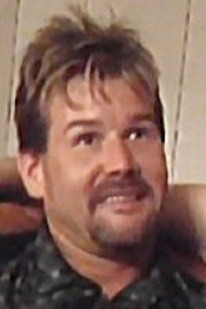 et billede af Todd Alexander