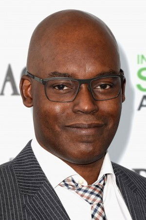 et billede af Cameron Bailey