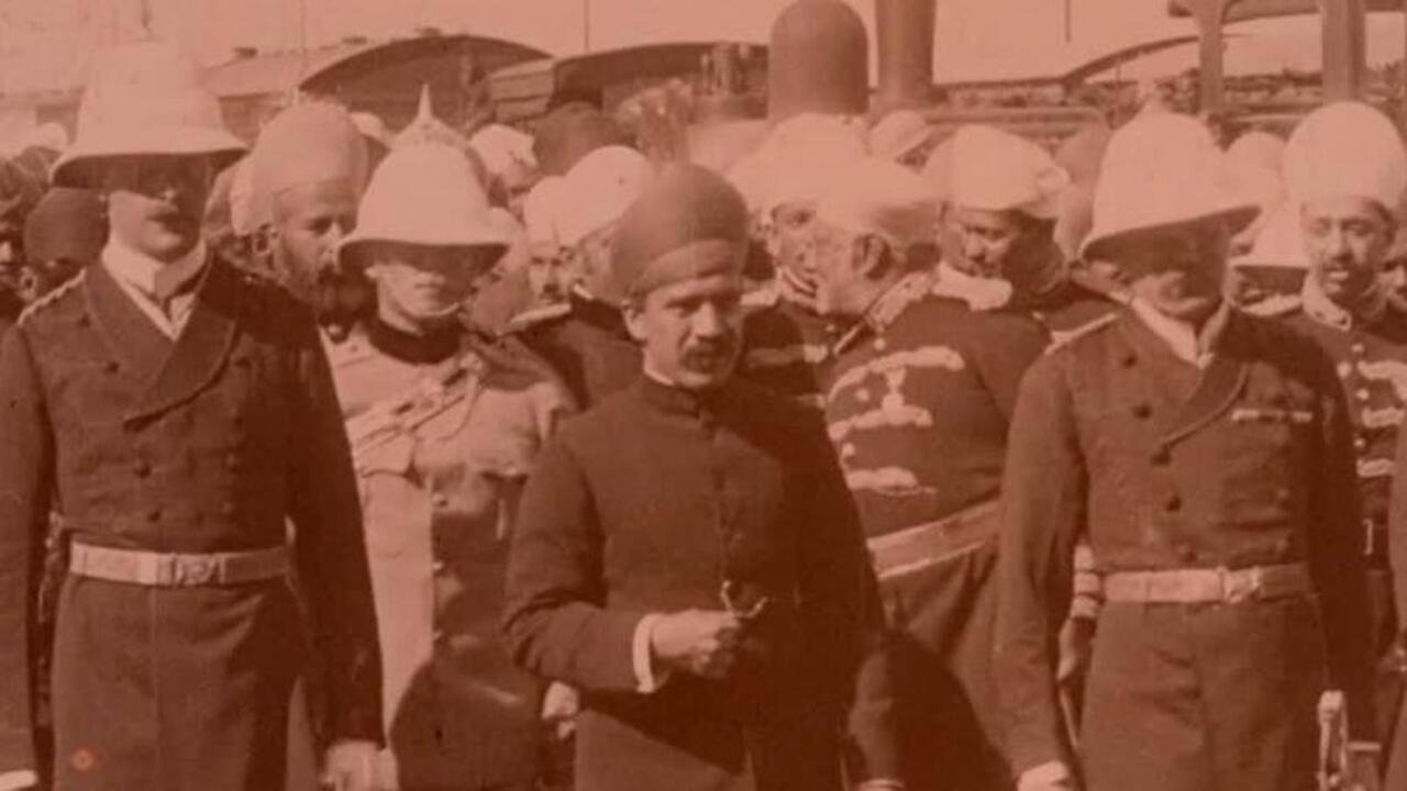 Delhi Durbar Dawns (1912)